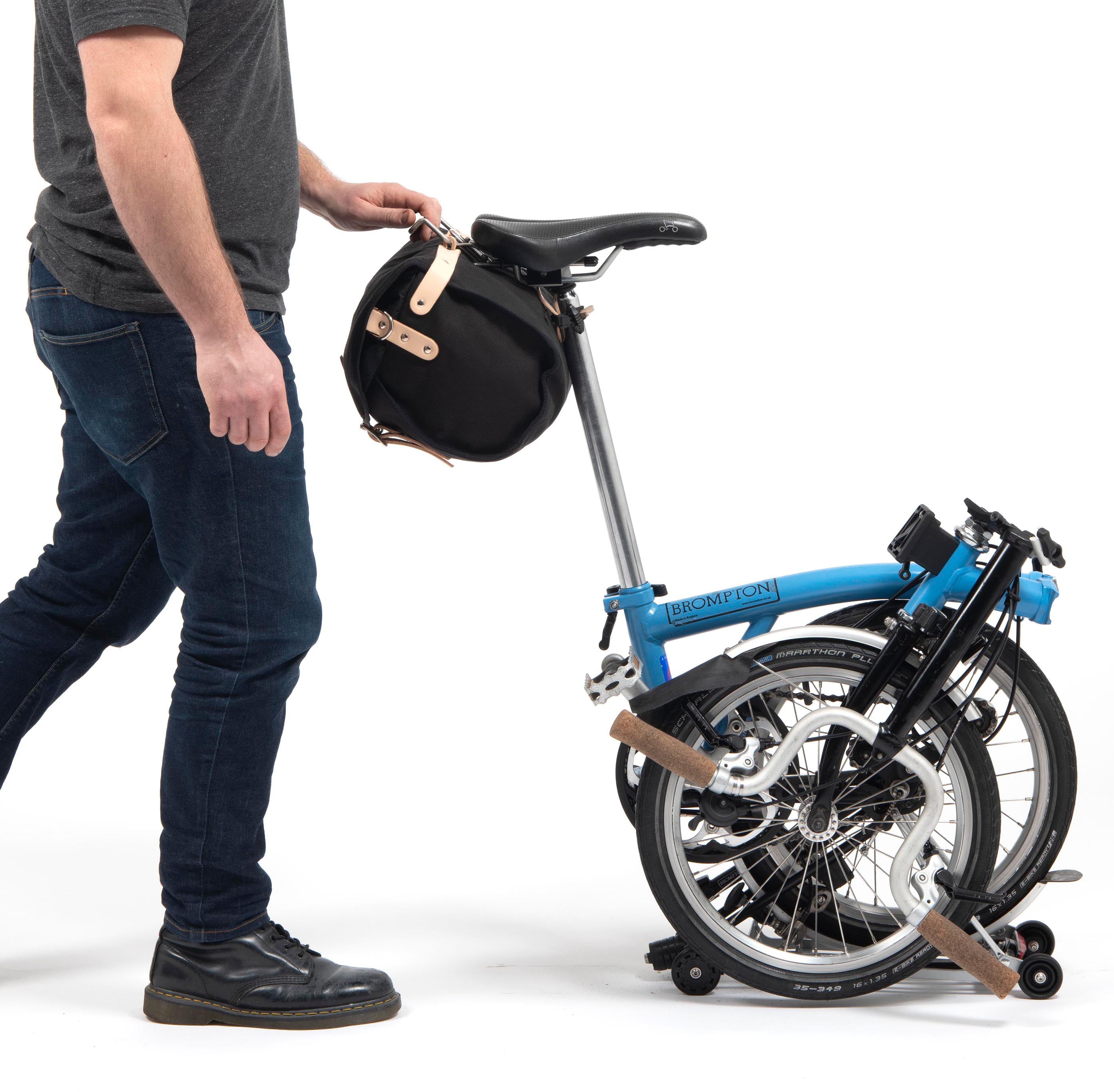 Frost and Sekers Otis saddle bag and quick-release micro rack for Brompton bikes.